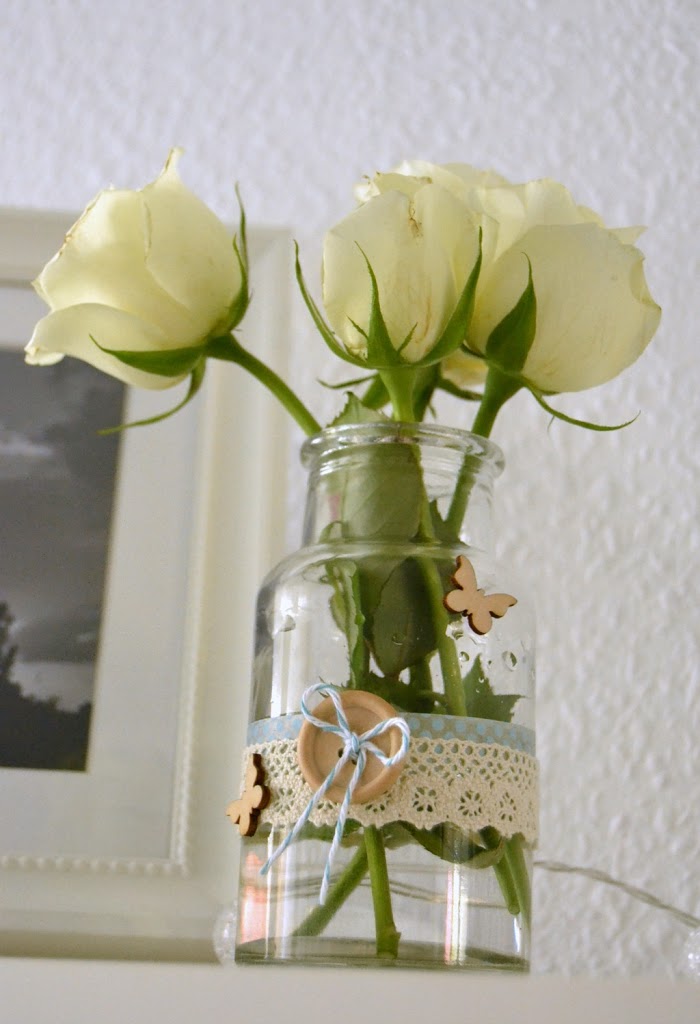 DIY: Frühlingshafte Vasen